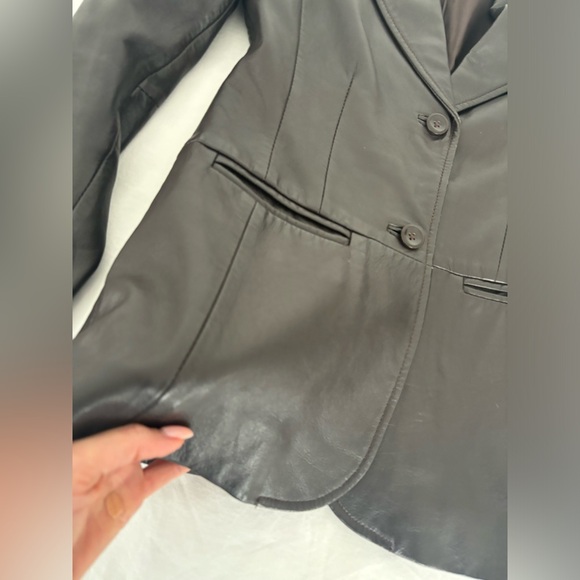 Chocolate Brown Leather single breasted blazer size XS.  Old Navy - Picture 5 of 7